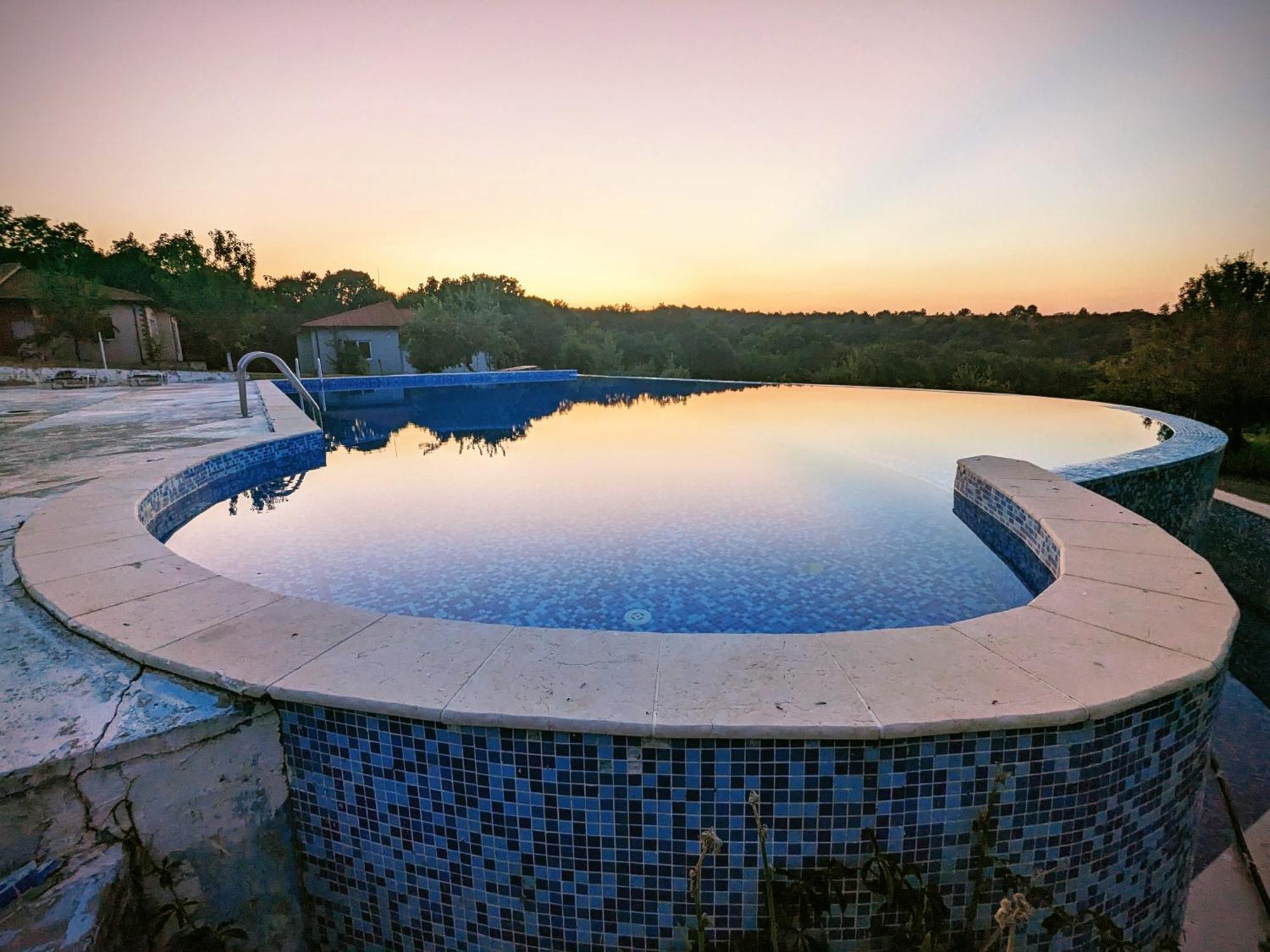 Villa Emine Banya  Exterior photo